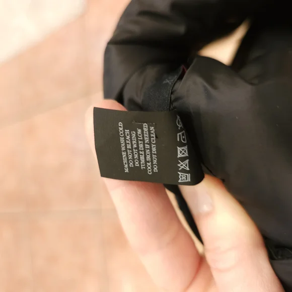 Greyson Black Puffer Vest Xs - Picture 12 of 12